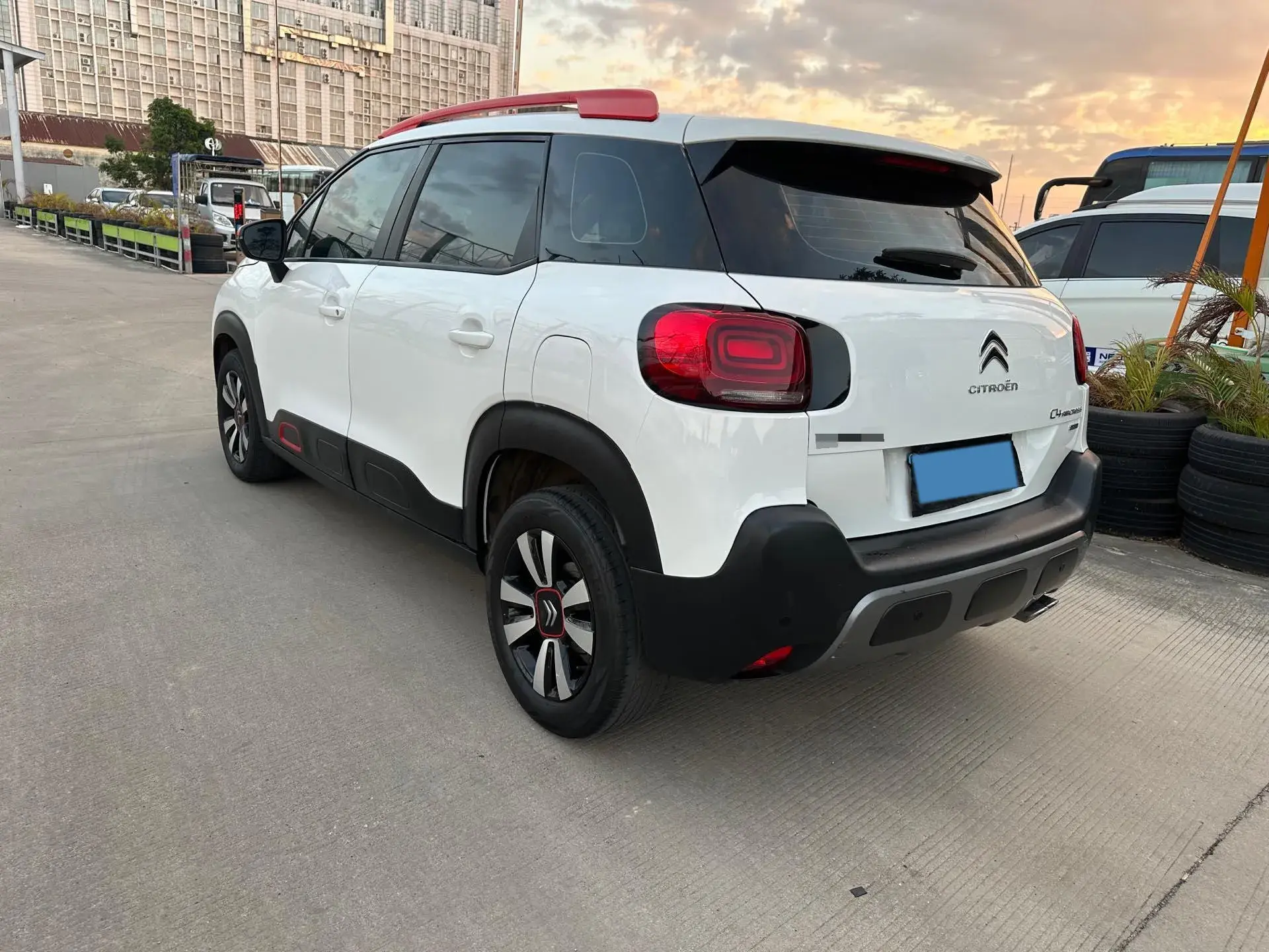 2018 CITROEN C4 thumbnail 4