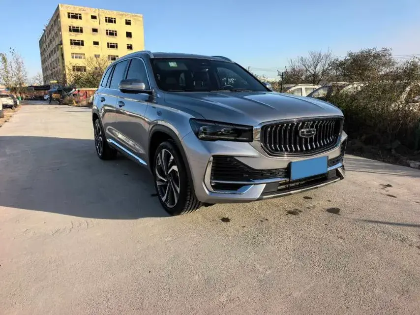 2024 GEELY MONJARO thumbnail 3