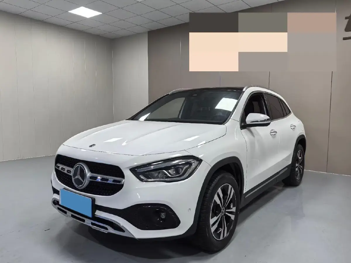 2023 Mercedes-Benz GLA Class 2.0T 190HP L4 8DCT