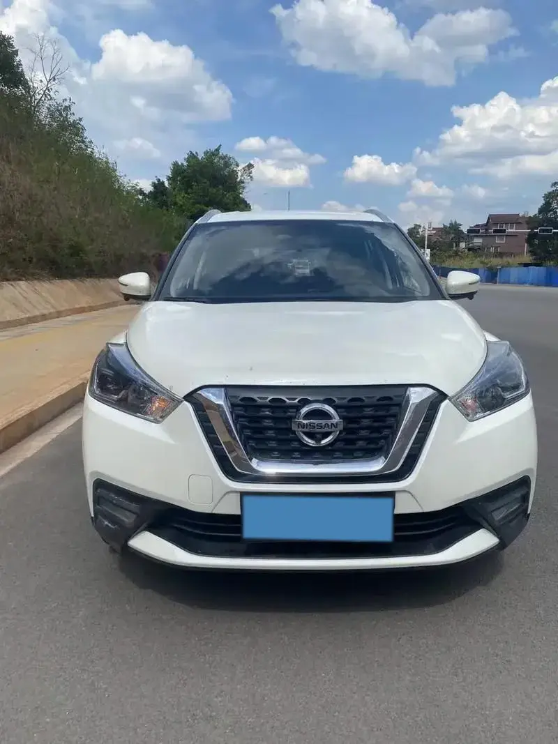 2020 NISSAN KICKS thumbnail 2