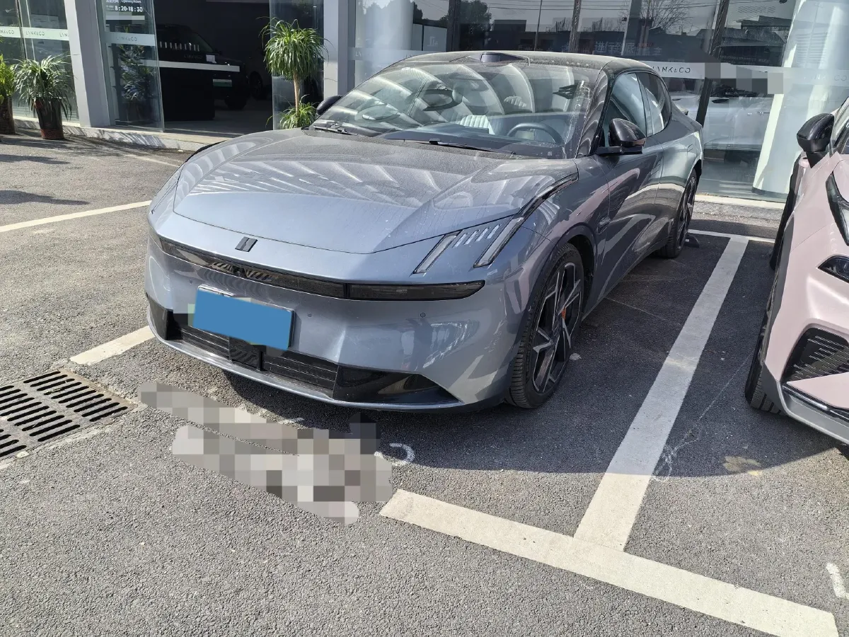 2025 LYNK&CO Z10 BEV 95KWH,autocango,china used car exporter,china ev exporter,chinese used car exporter,chinese used ev exporter