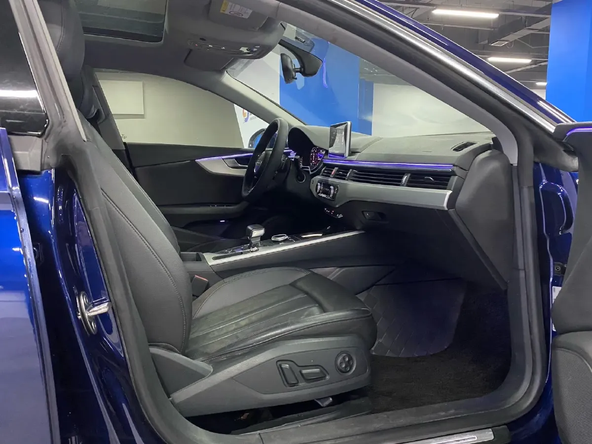 2019 Audi A5 2.0T 190HP L4 7DCT,autocango,china used car exporter,china ev exporter,chinese used car exporter,chinese used ev exporter