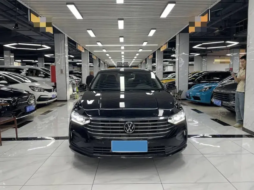 2023 VOLKSWAGEN LAVIDA thumbnail 2