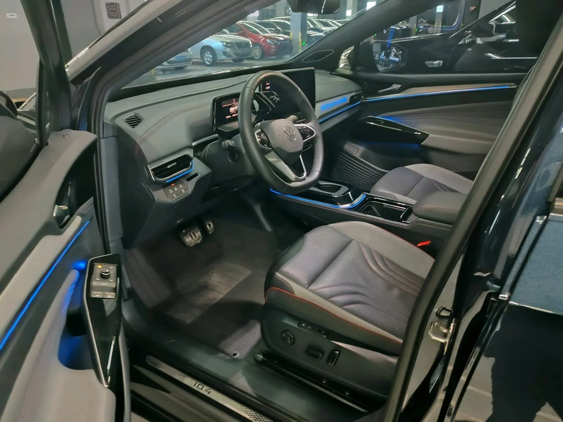 2022 VOLKSWAGEN ID.4 thumbnail 2