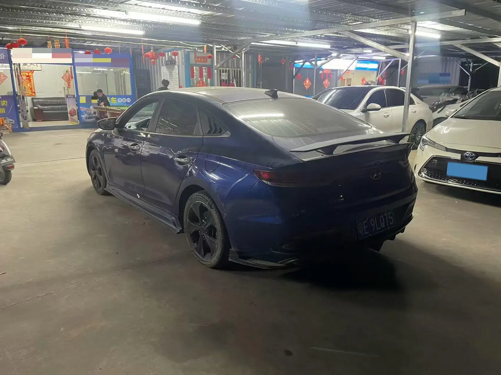 2019 HYUNDAI LA thumbnail 4