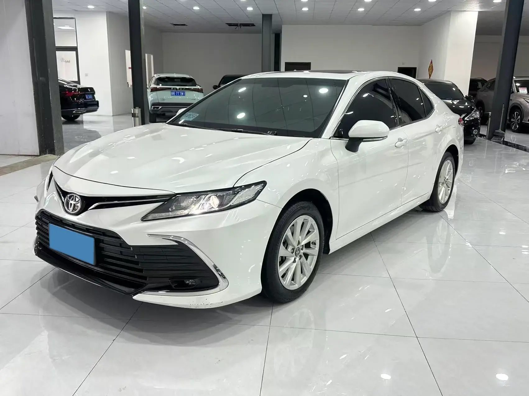 2021 TOYOTA CAMRY view 1