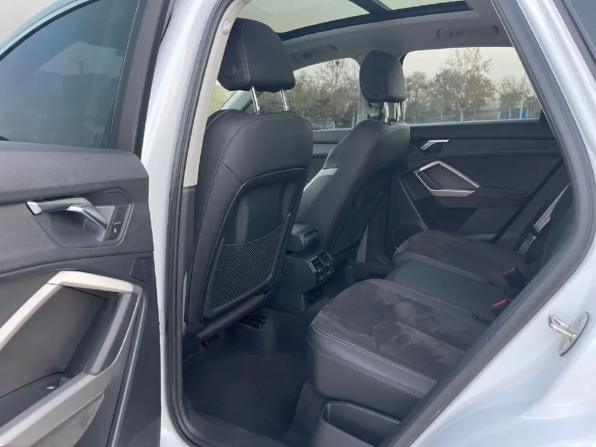 2021 Audi Q3 1.4T 150HP L4 7DCT,autocango,china used car exporter,china ev exporter,chinese used car exporter,chinese used ev exporter