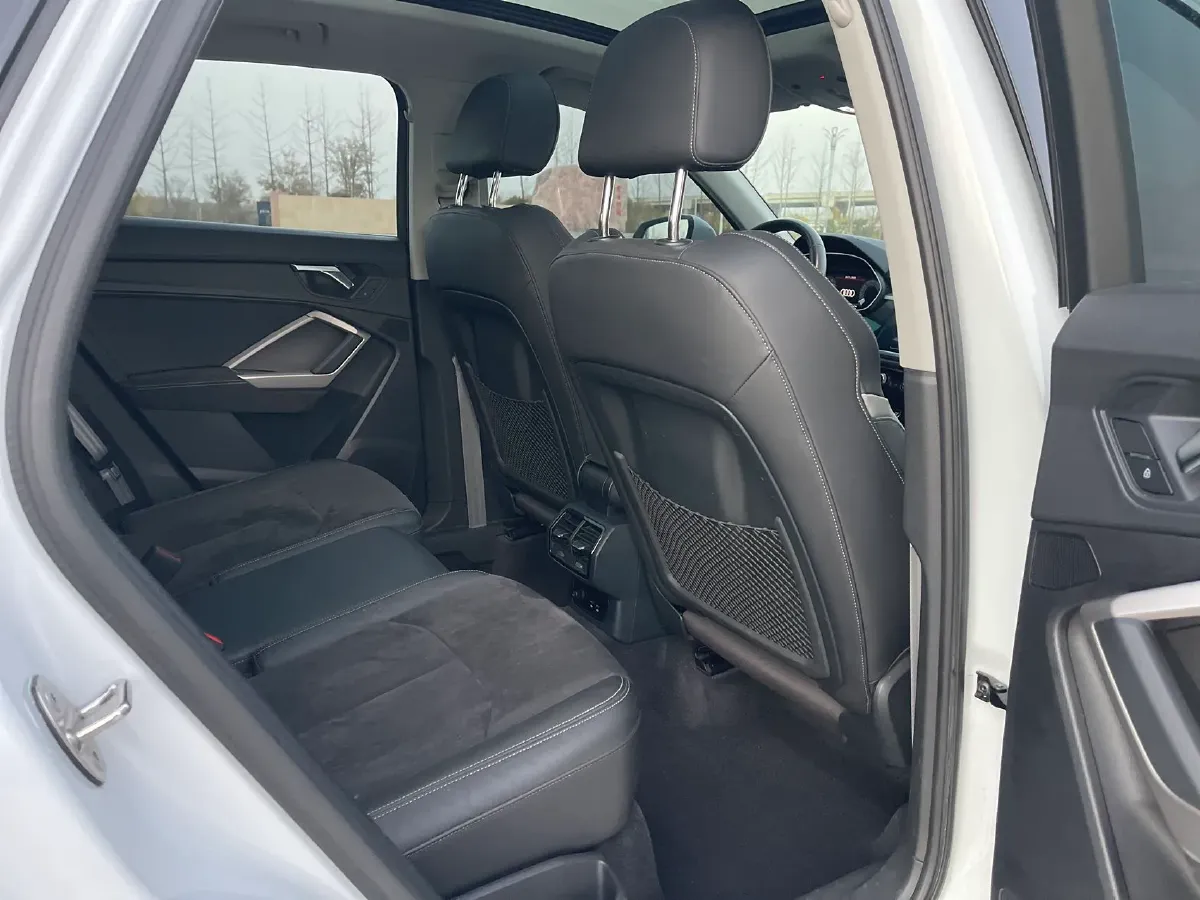 2021 Audi Q3 1.4T 150HP L4 7DCT,autocango,china used car exporter,china ev exporter,chinese used car exporter,chinese used ev exporter