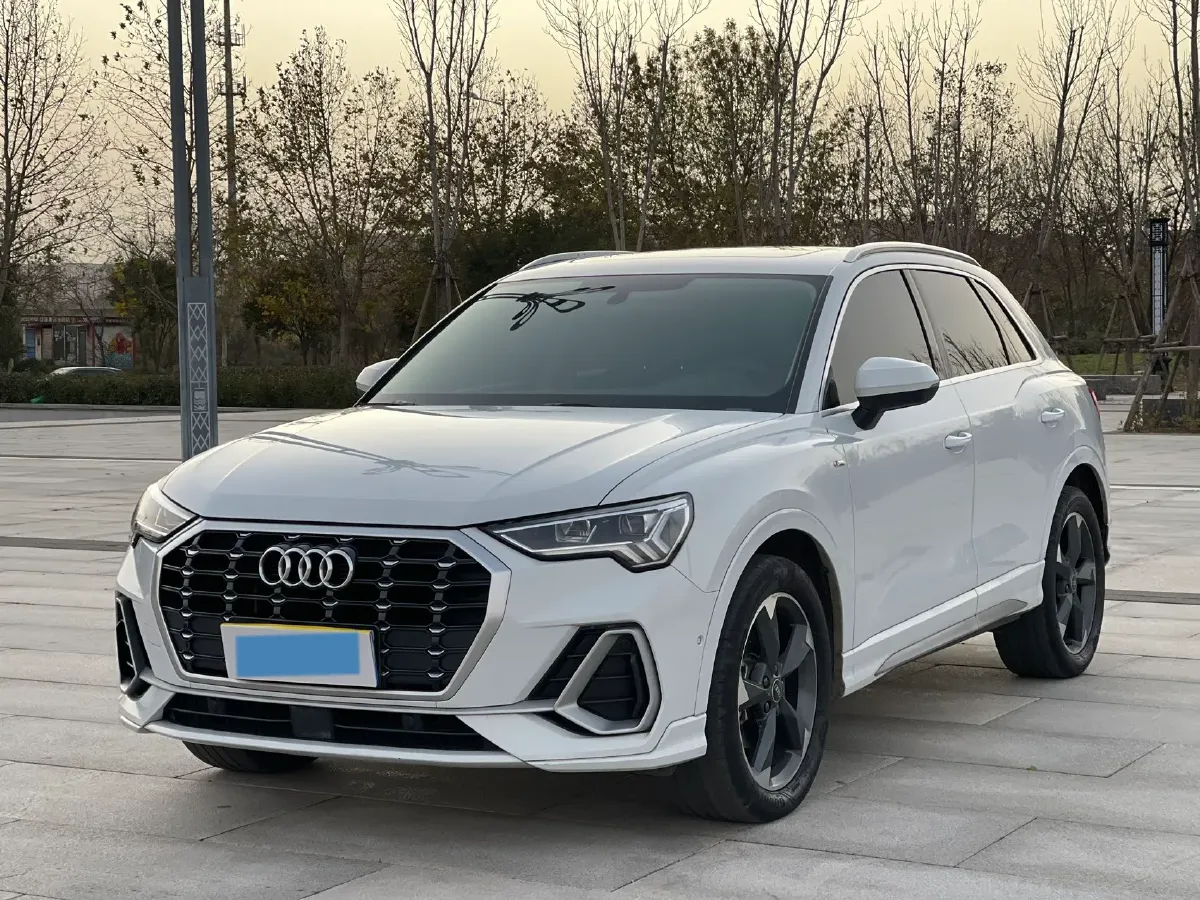 2021 Audi Q3 1.4T 150HP L4 7DCT,autocango,china used car exporter,china ev exporter,chinese used car exporter,chinese used ev exporter