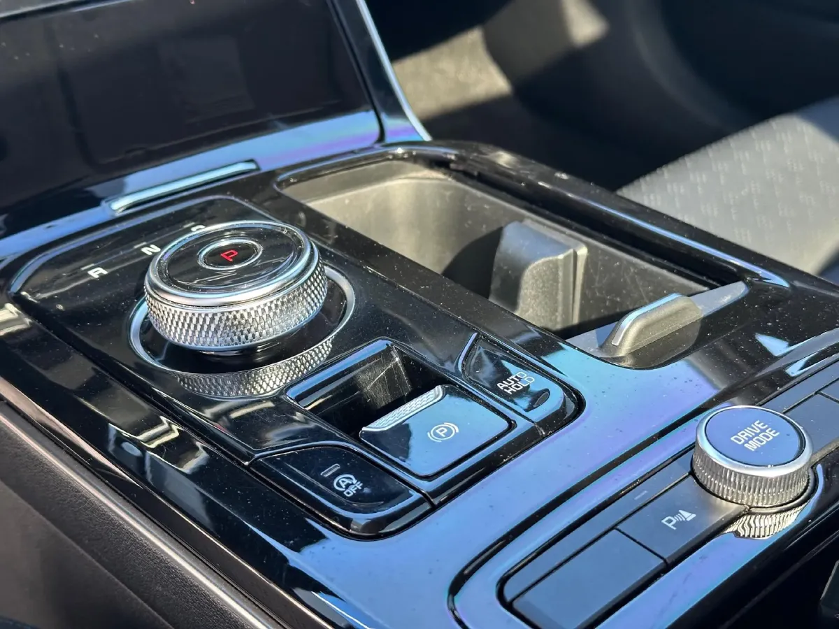 2021 Kia K5 1.5T 170HP L4 7DCT,autocango,china used car exporter,china ev exporter,chinese used car exporter,chinese used ev exporter