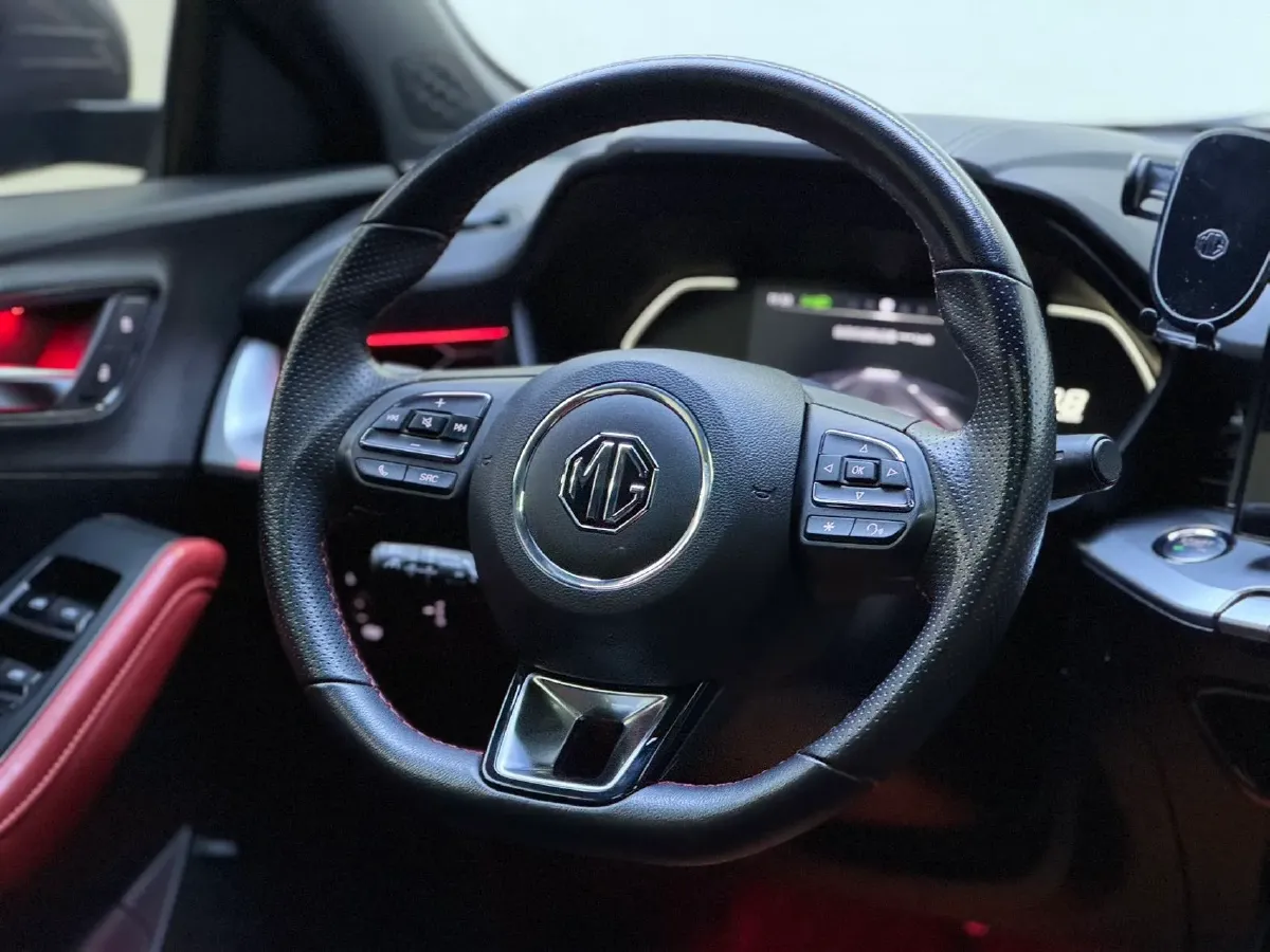 2022 MG 5 1.5L 120HP L4 CVT,autocango,china used car exporter,china ev exporter,chinese used car exporter,chinese used ev exporter