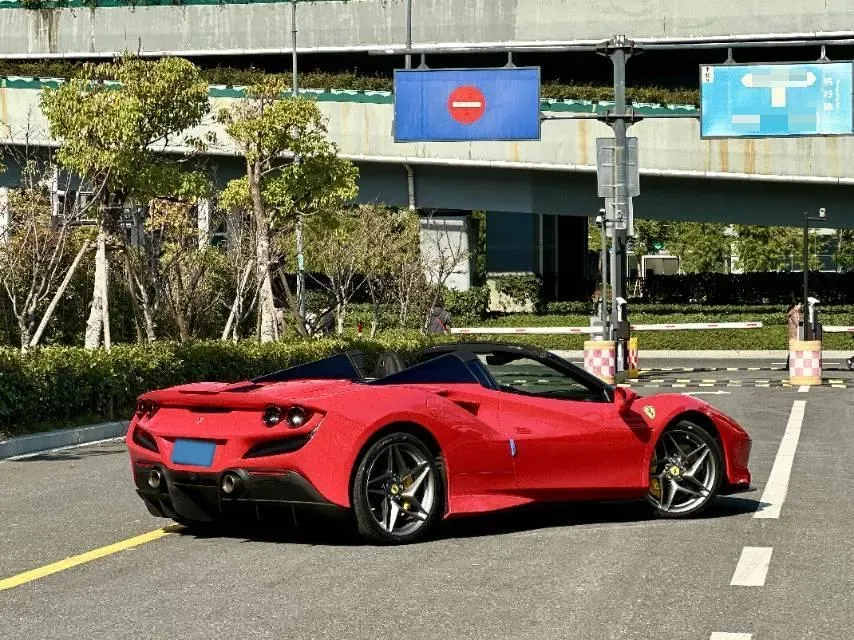 2019 Ferrari F8 3.9T 720HP V8 7DCT,autocango,china used car exporter,china ev exporter,chinese used car exporter,chinese used ev exporter