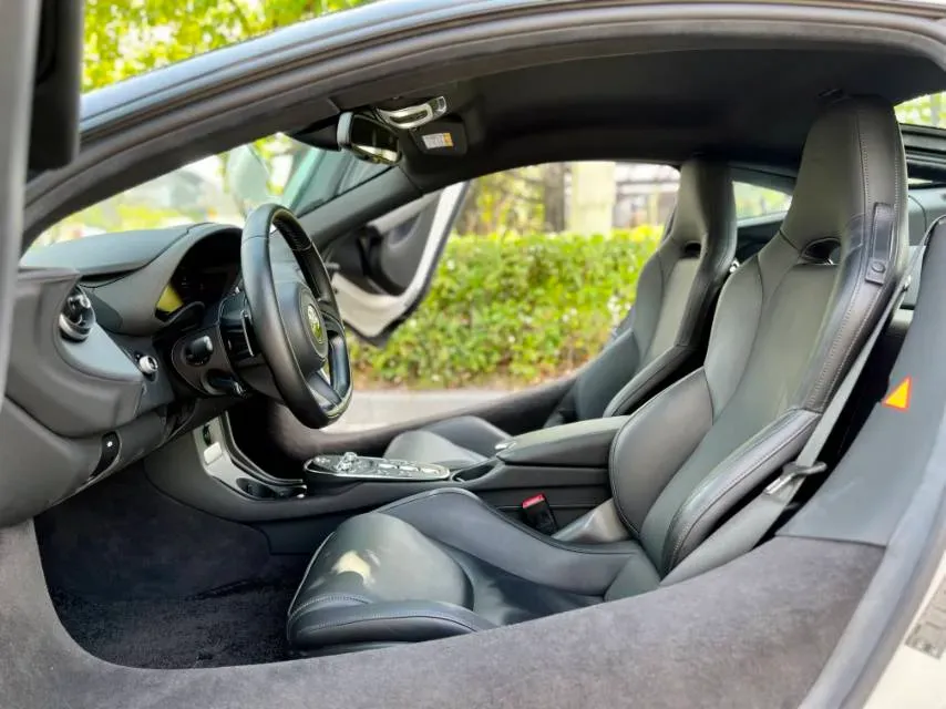 2019 McLaren GT 4.0T 620HP V8 7DCT,autocango,china used car exporter,china ev exporter,chinese used car exporter,chinese used ev exporter