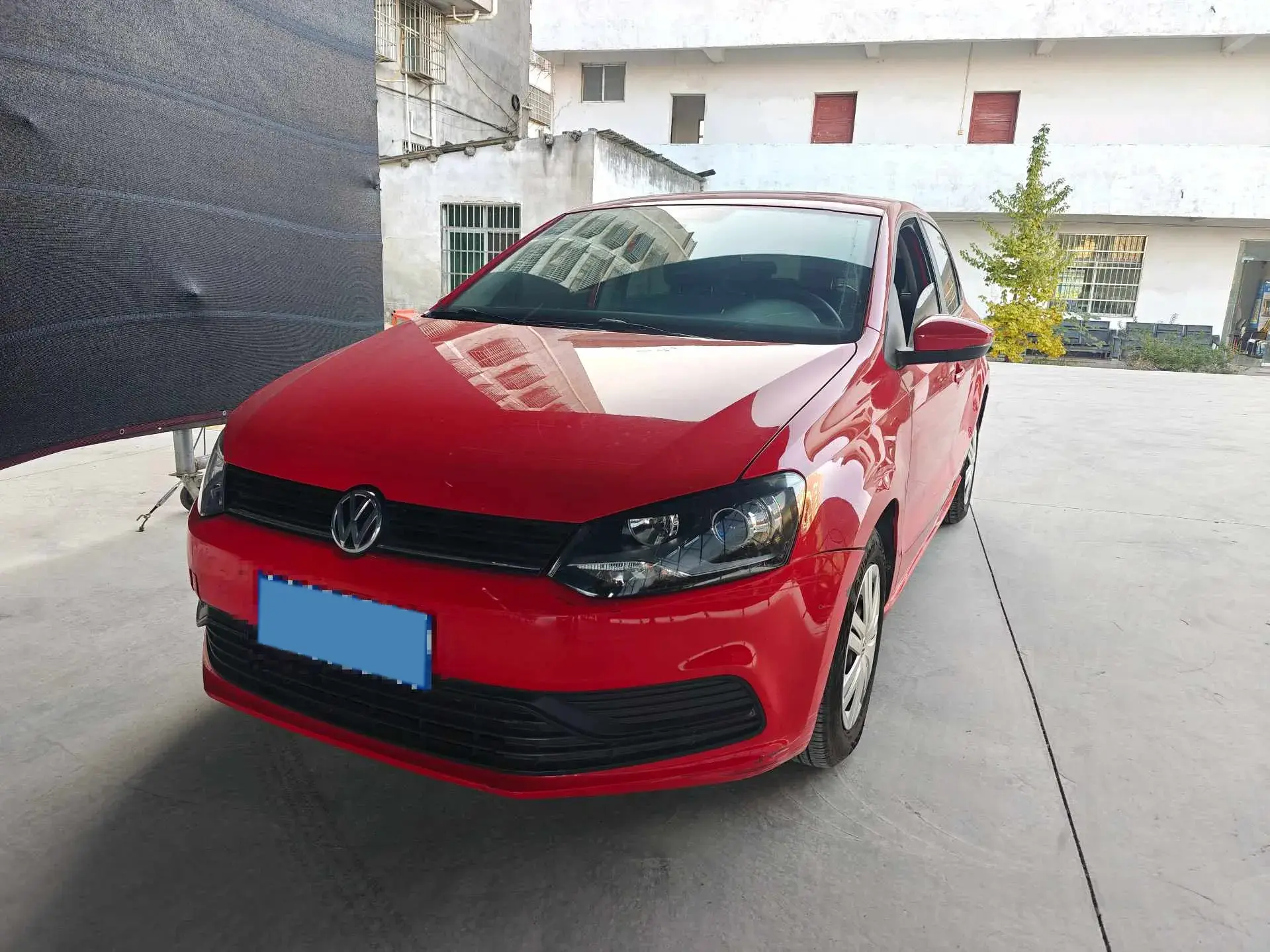 2018 VOLKSWAGEN POLO view 1