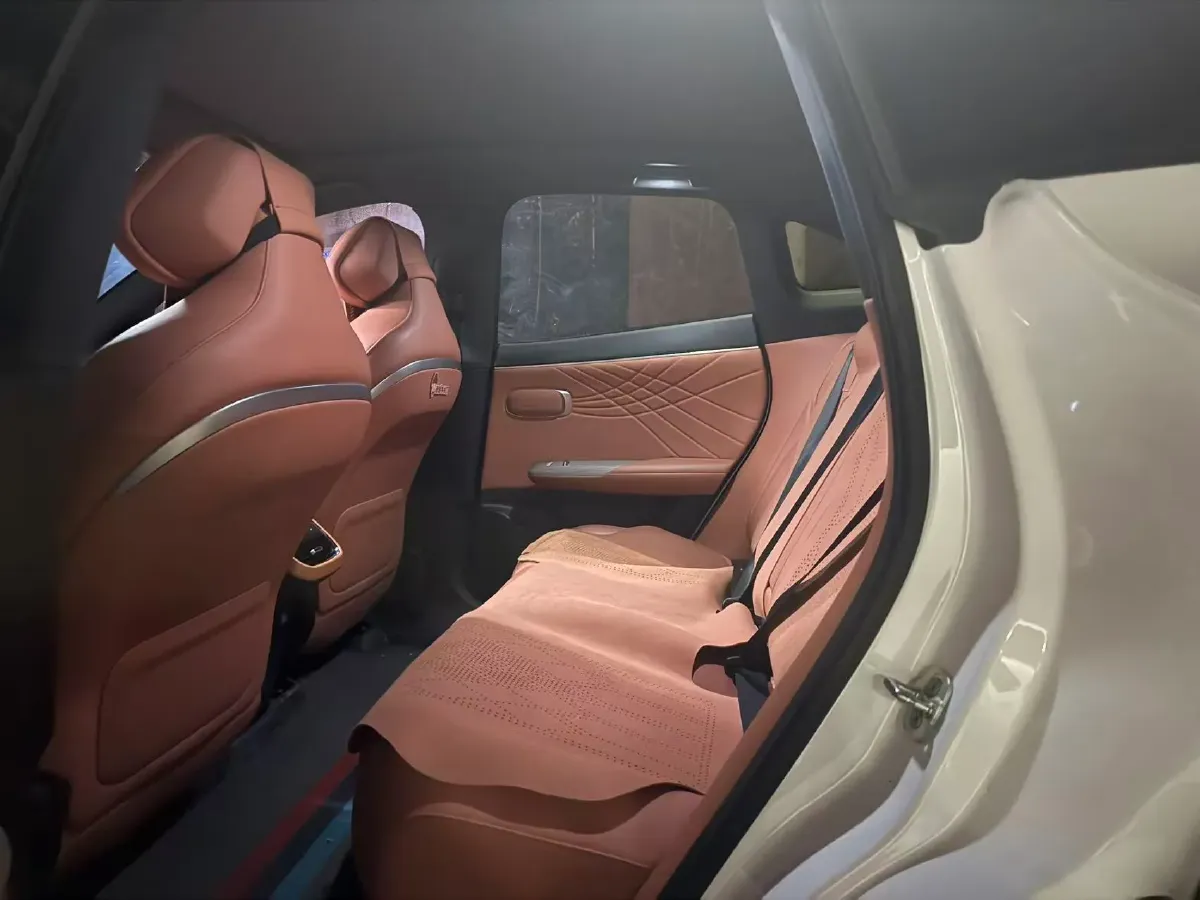 2024 Deepal S07 BEV 66.8KWH,autocango,china used car exporter,china ev exporter,chinese used car exporter,chinese used ev exporter