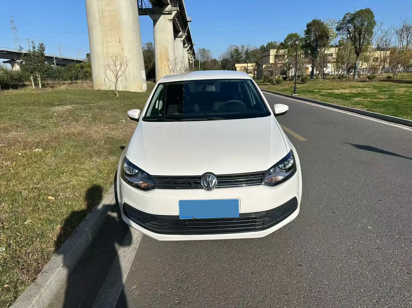 2018 VOLKSWAGEN POLO thumbnail 2