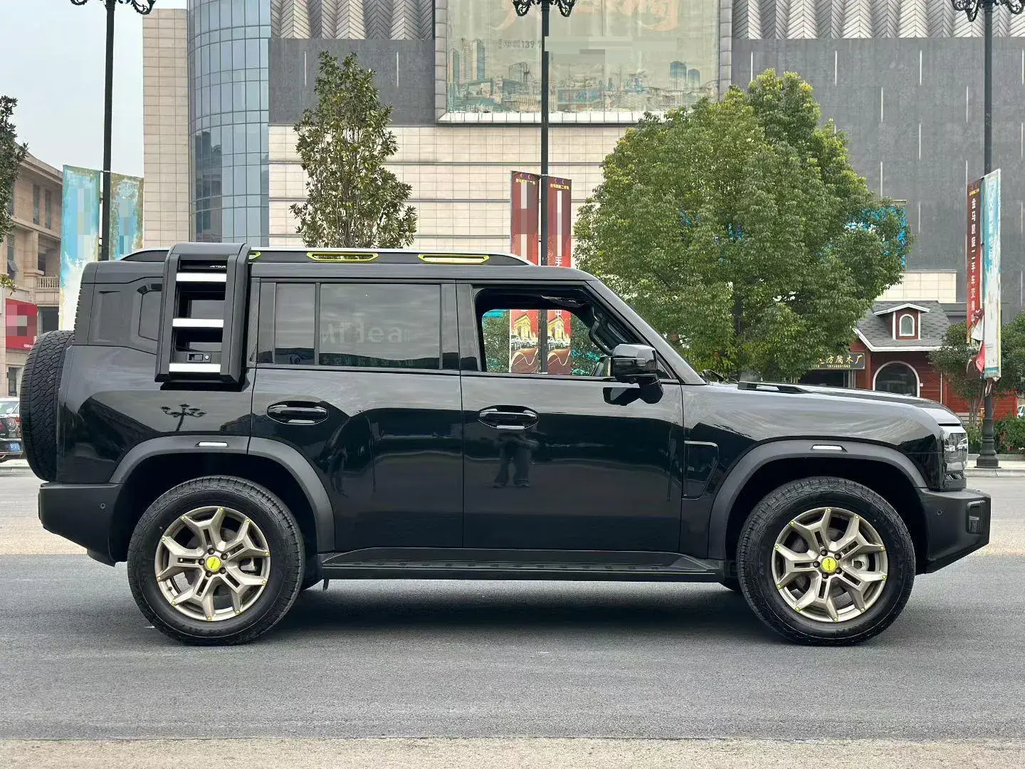 2023 JETOUR TRAVELLER thumbnail 4