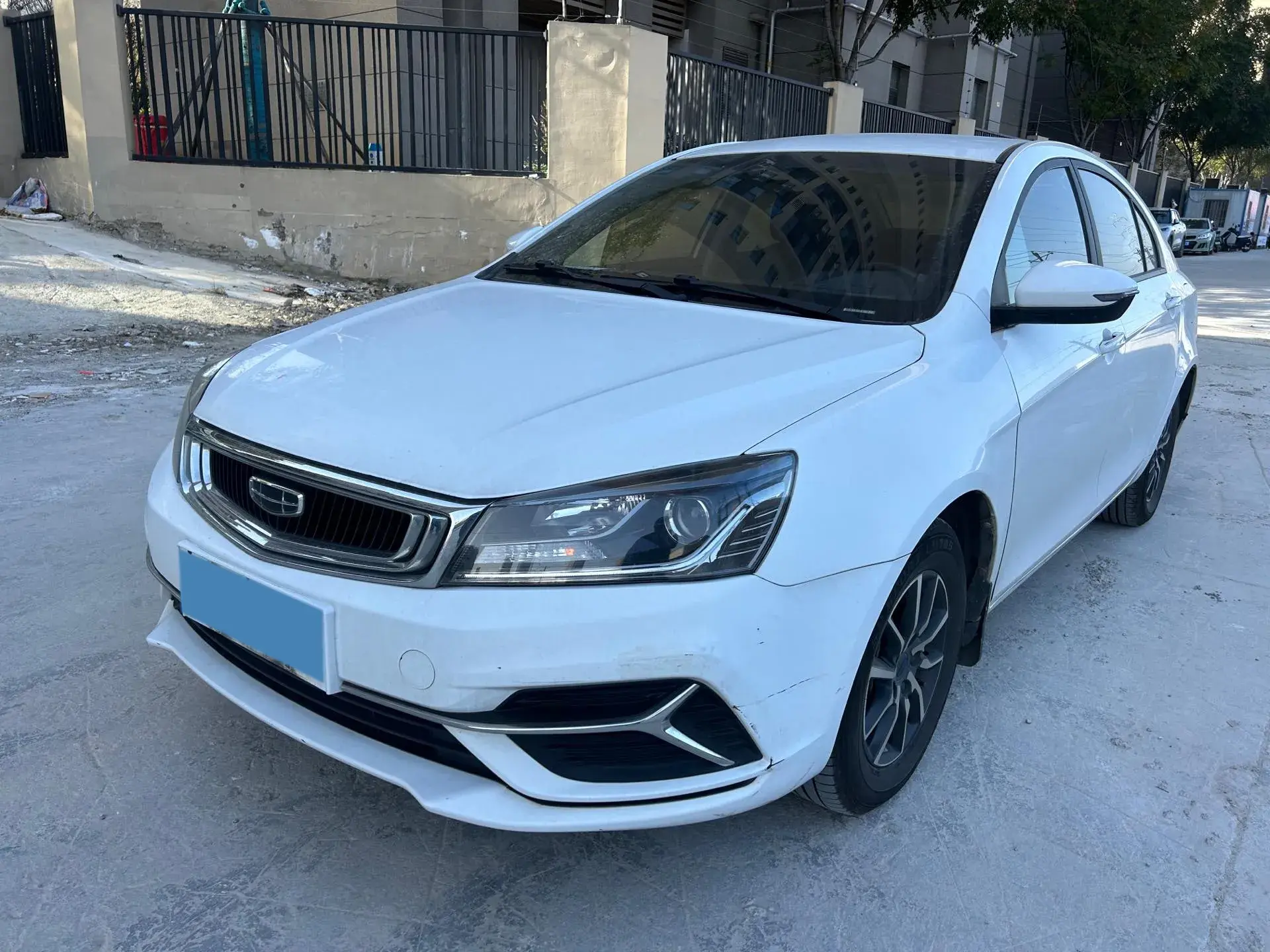 2019 GEELY EMGRAND view 1