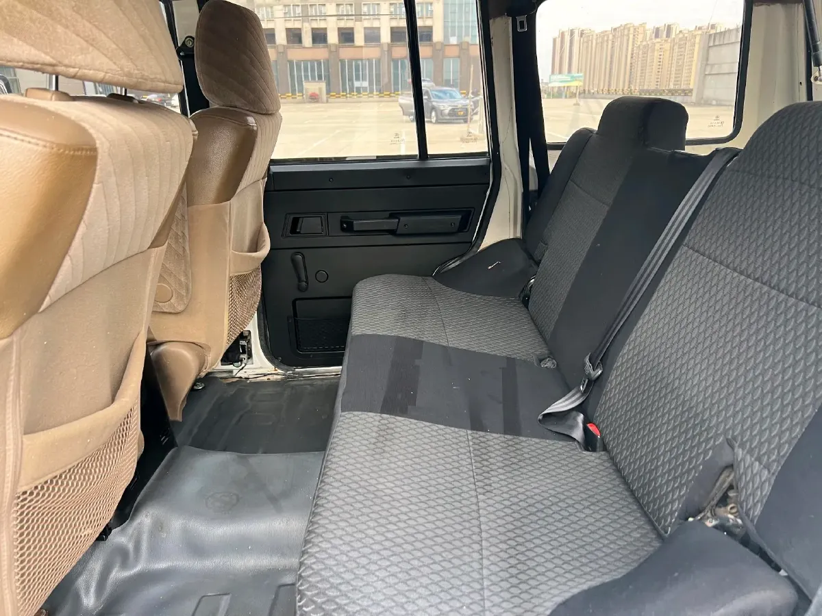 2016 BAW Battle Flag 2.0L 102HP L4 5MT,autocango,china used car exporter,china ev exporter,chinese used car exporter,chinese used ev exporter