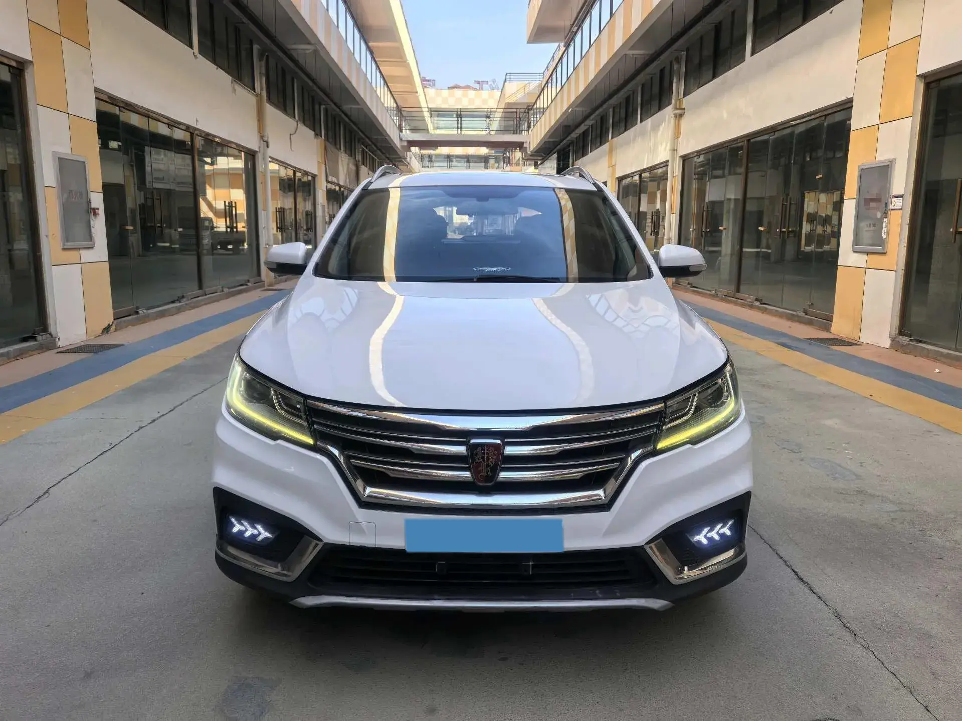 2018 ROEWE RX3 thumbnail 2