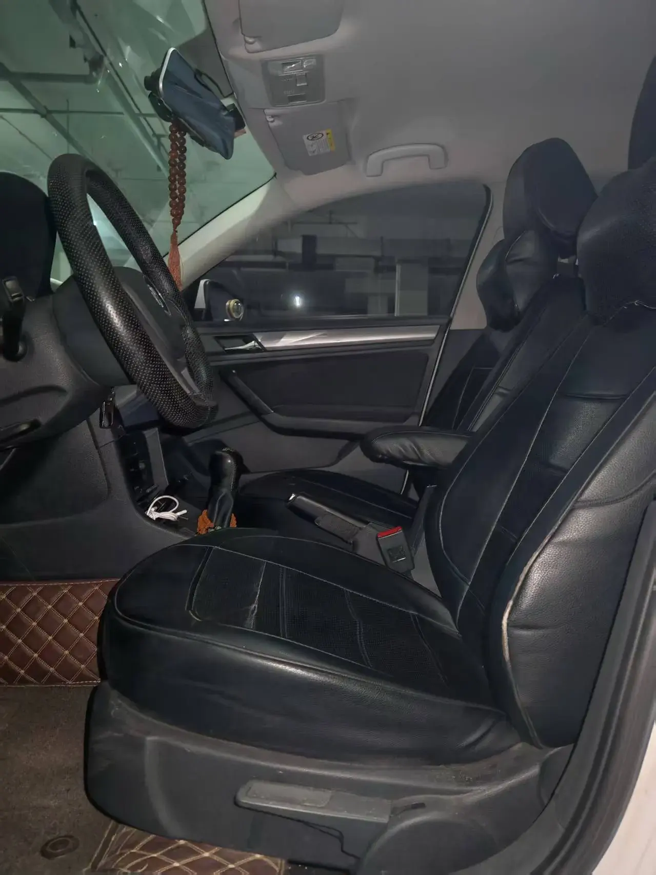 2019 VOLKSWAGEN BORA thumbnail 3