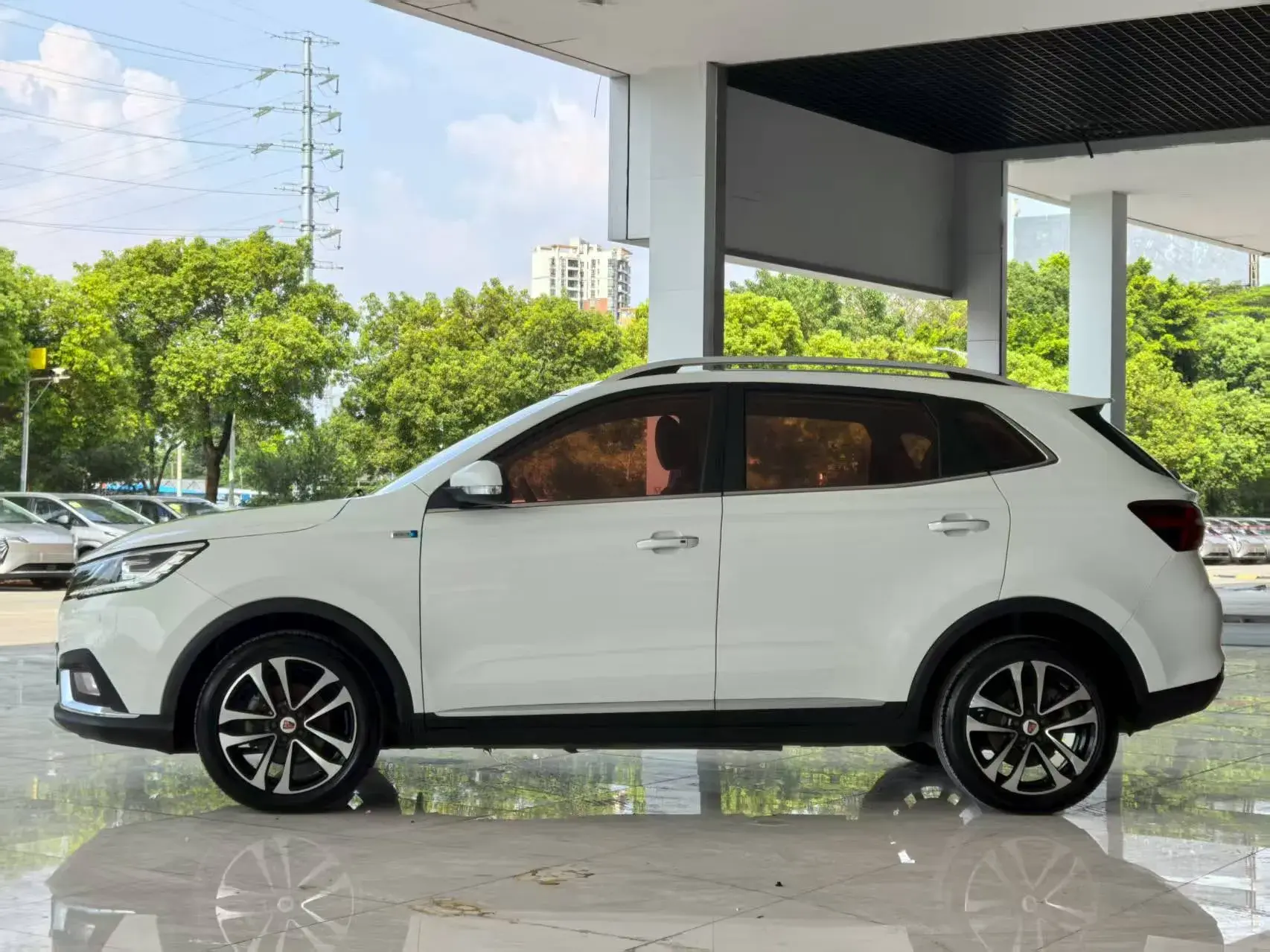 2018 ROEWE RX3 thumbnail 2