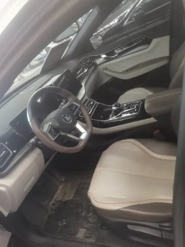 2023 BYD QIN thumbnail 3