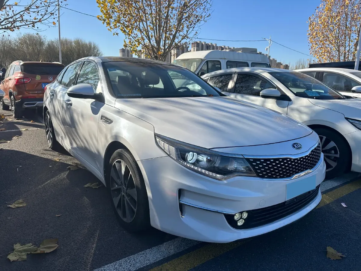 2016 Kia K5 2.0L 161HP L4 6AT,autocango,china used car exporter,china ev exporter,chinese used car exporter,chinese used ev exporter