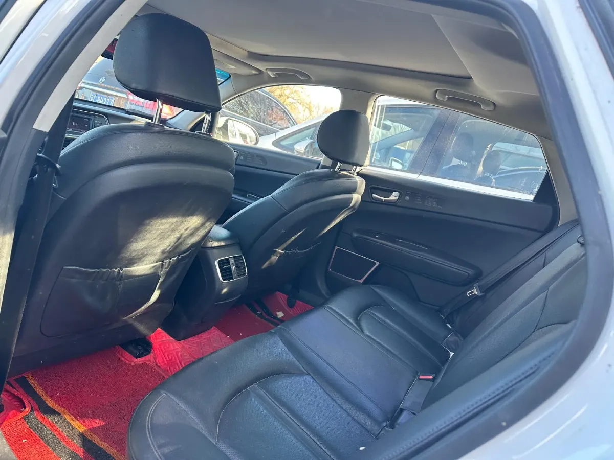 2016 Kia K5 2.0L 161HP L4 6AT,autocango,china used car exporter,china ev exporter,chinese used car exporter,chinese used ev exporter