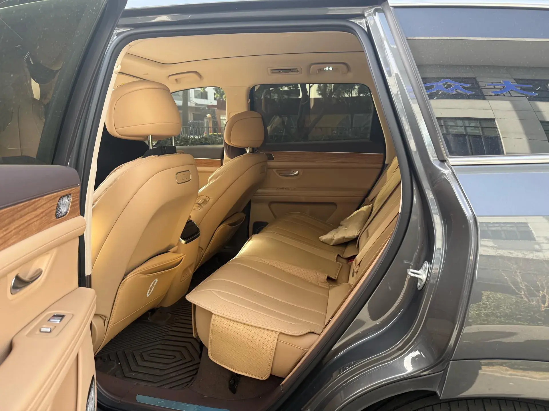 2024 HIMA AITO thumbnail 3