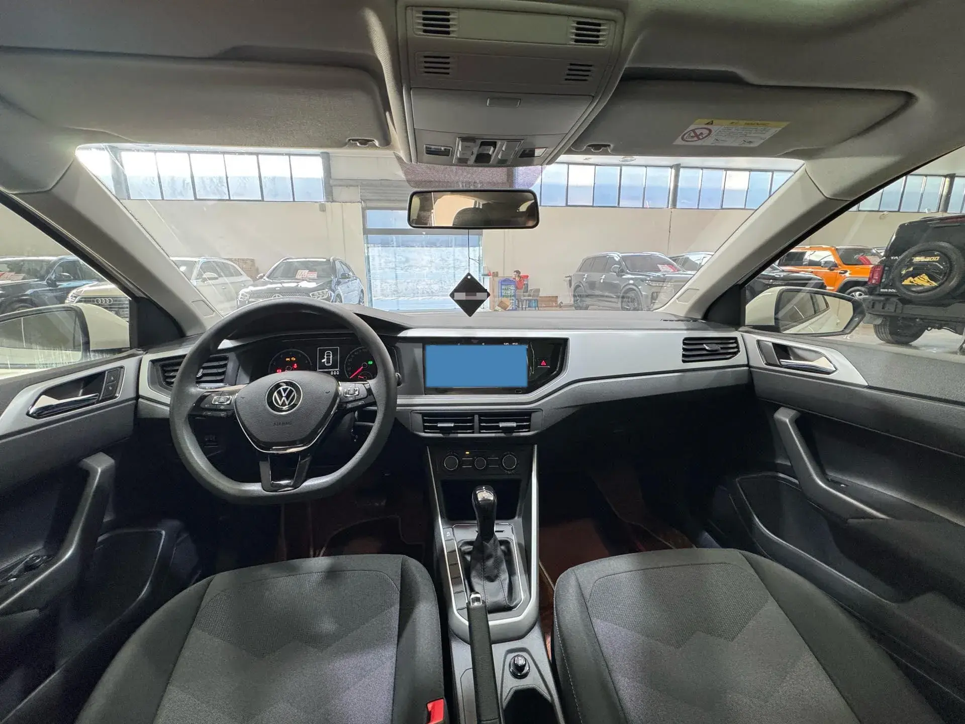 2022 VOLKSWAGEN POLO thumbnail 4