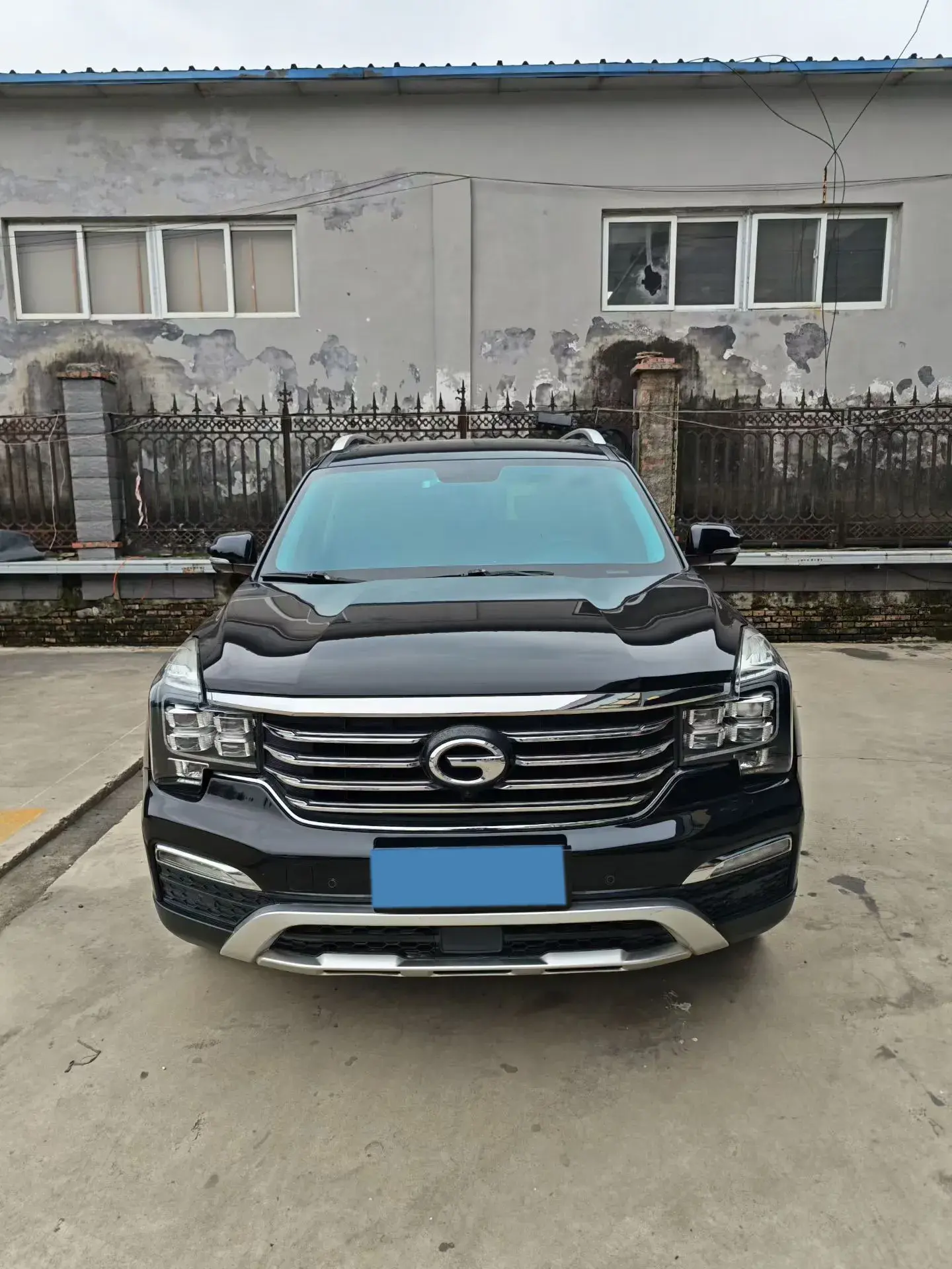 2017 GAC TRUMPCHI thumbnail 3