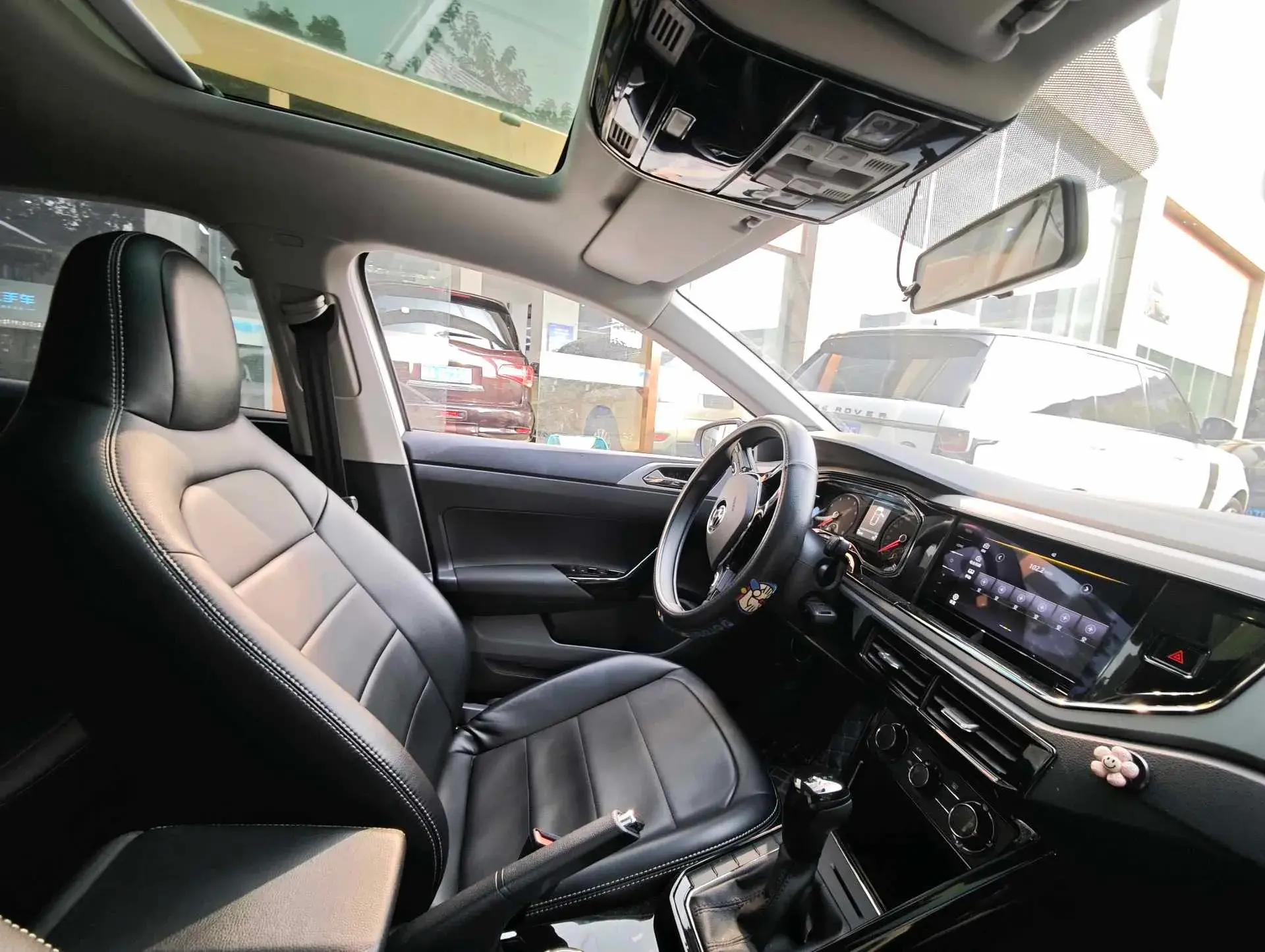 2021 VOLKSWAGEN POLO thumbnail 2