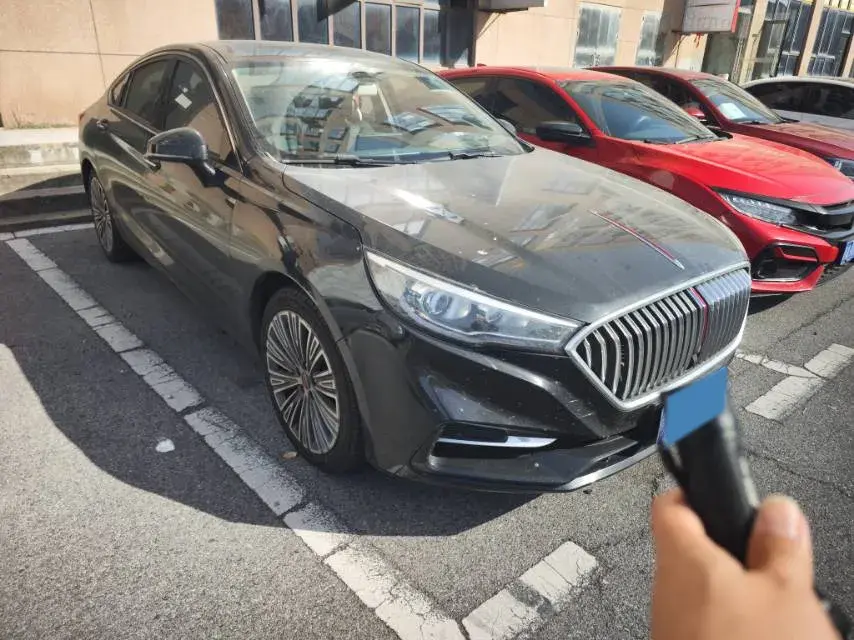 2020 HONGQI H5 thumbnail 2