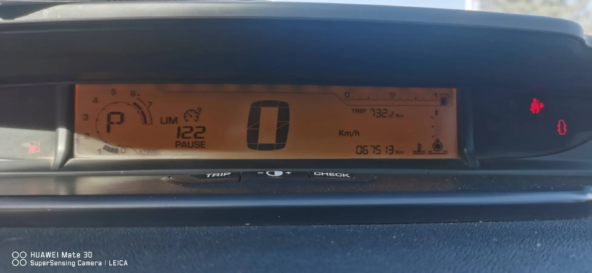 2013 Citroen C-Quatre 2.0L 147HP L4 4AT,autocango,china used car exporter,china ev exporter,chinese used car exporter,chinese used ev exporter