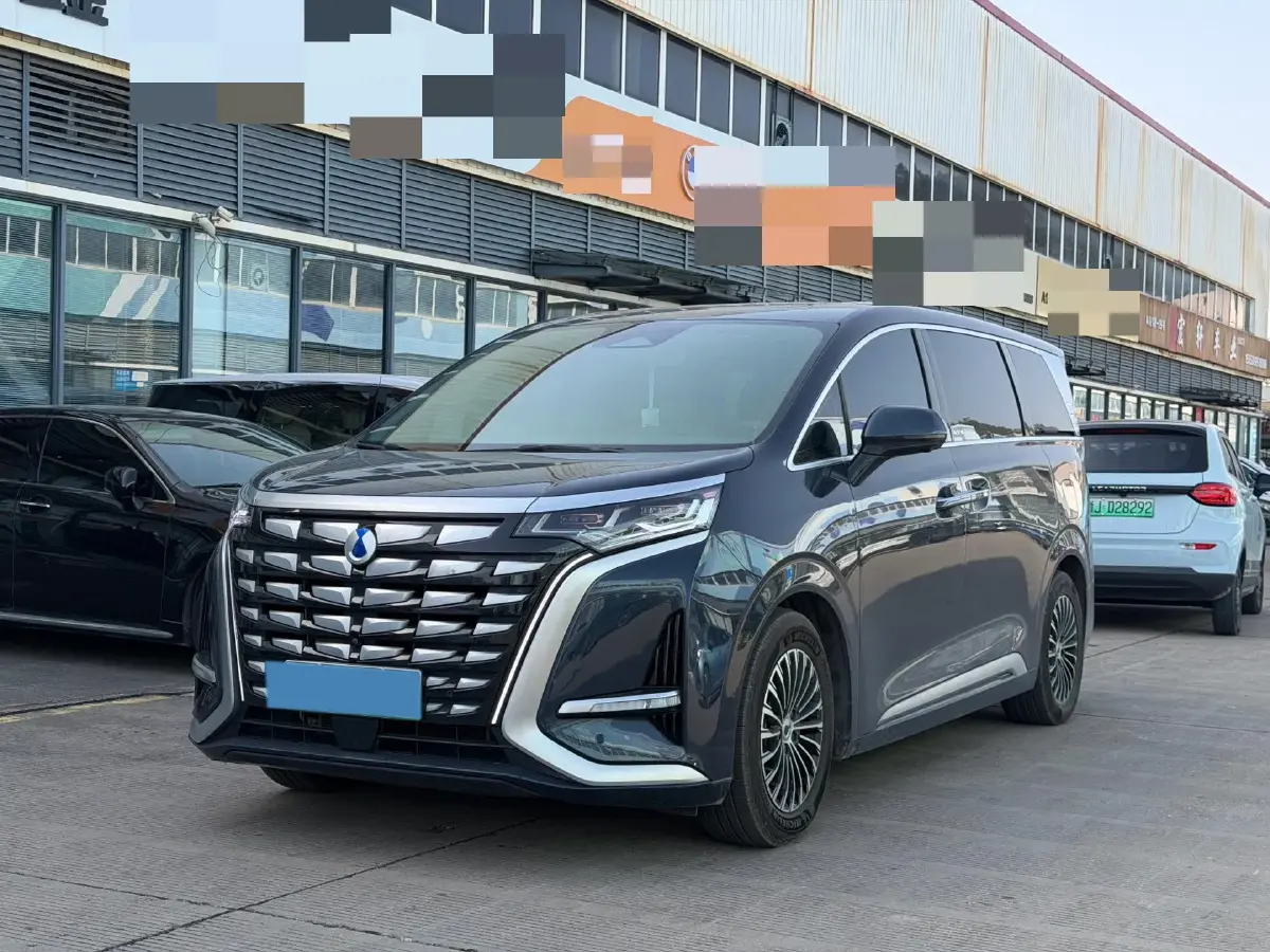 2022 Denza D9 1.5T 139HP L4 E-CVT PHEV 40.06KWH