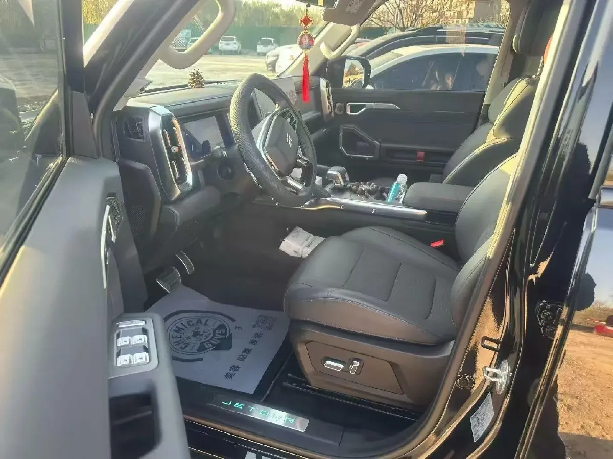 2023 Jetour Traveller 2.0T 254HP L4 7DCT,autocango,china used car exporter,china ev exporter,chinese used car exporter,chinese used ev exporter