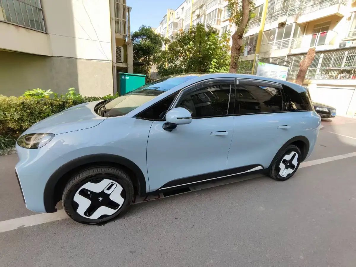 2024 ARCFOX KAOLA S BEV 58.8KWH