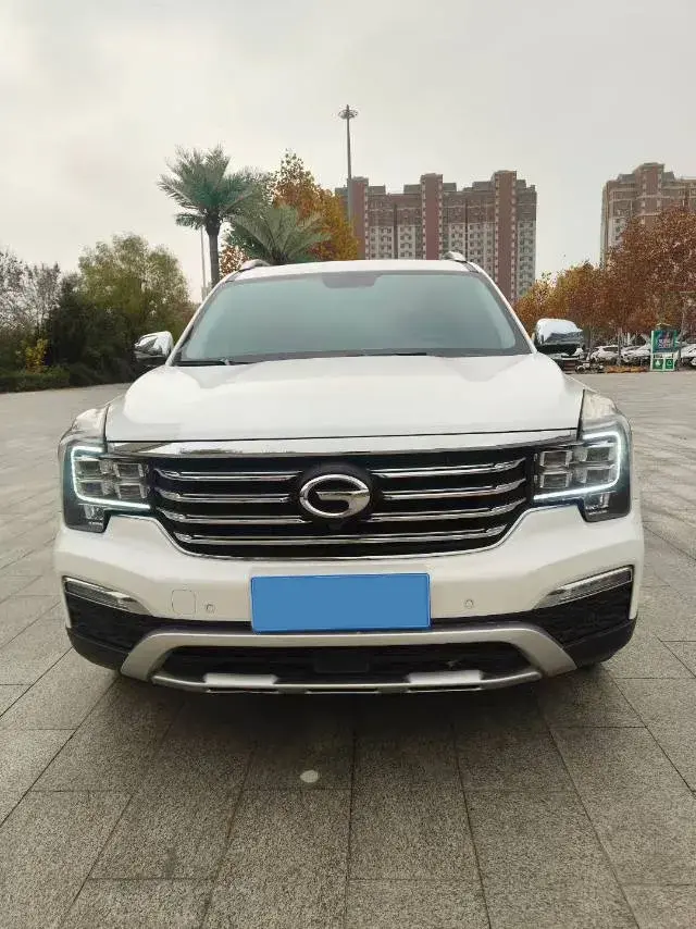 2017 GAC TRUMPCHI thumbnail 2