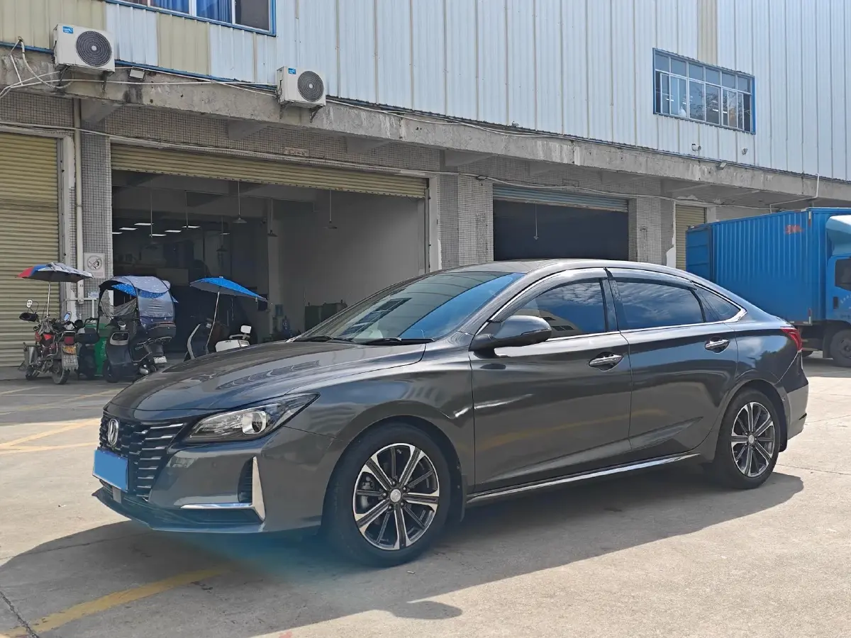 2022 ChangAn Raeton CC 1.5T 188HP L4 7DCT