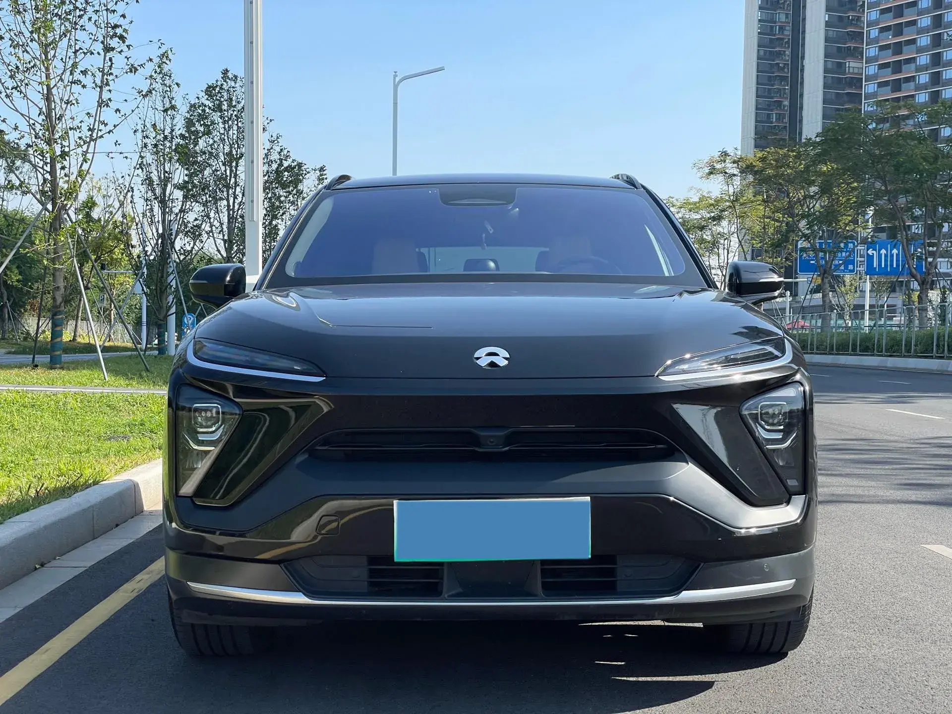 2020 NIO ES6 thumbnail 2