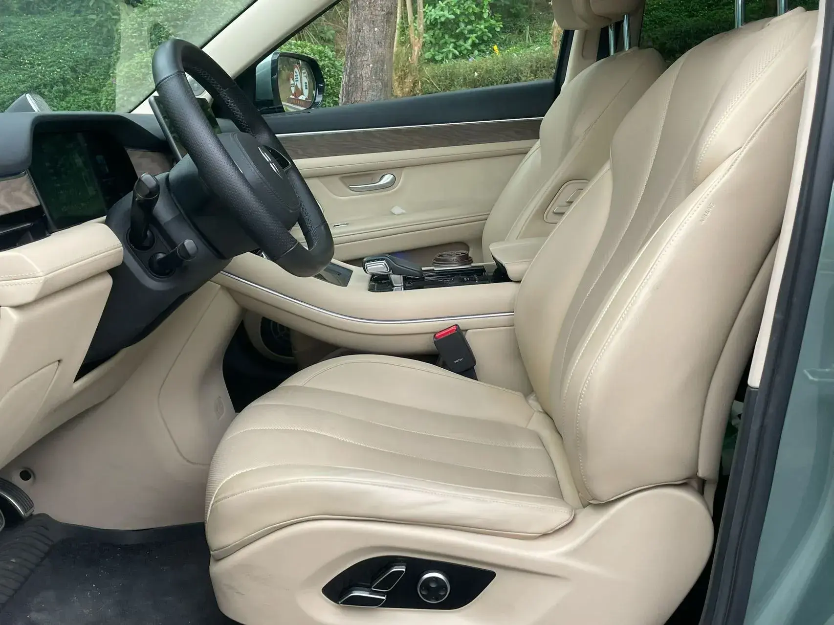 2022 HIMA AITO thumbnail 4