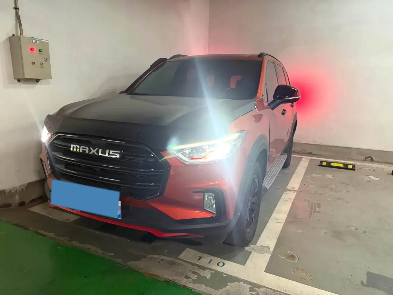 2021 MAXUS D90 view 1