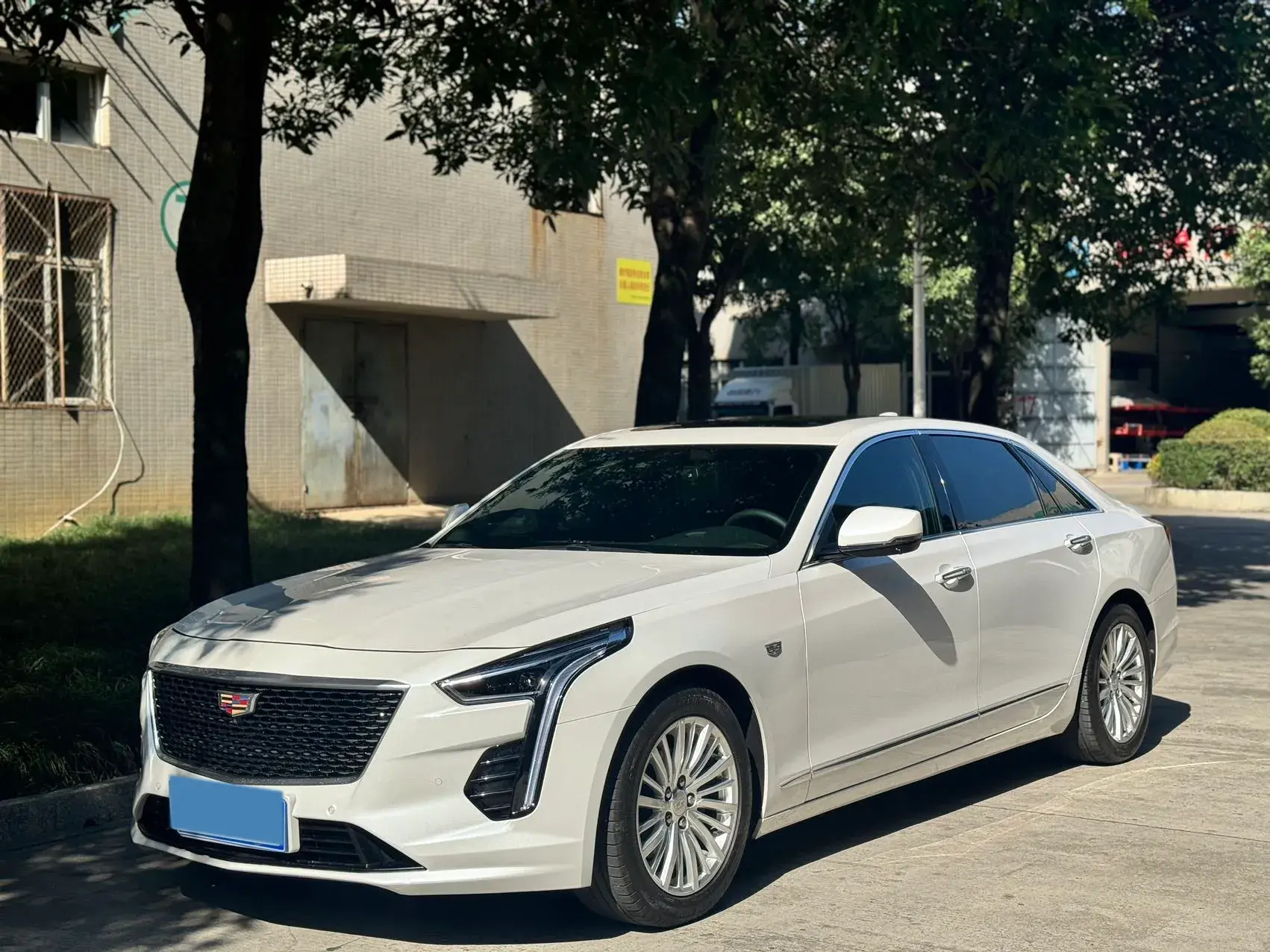 2022 CADILLAC CT6 view 1