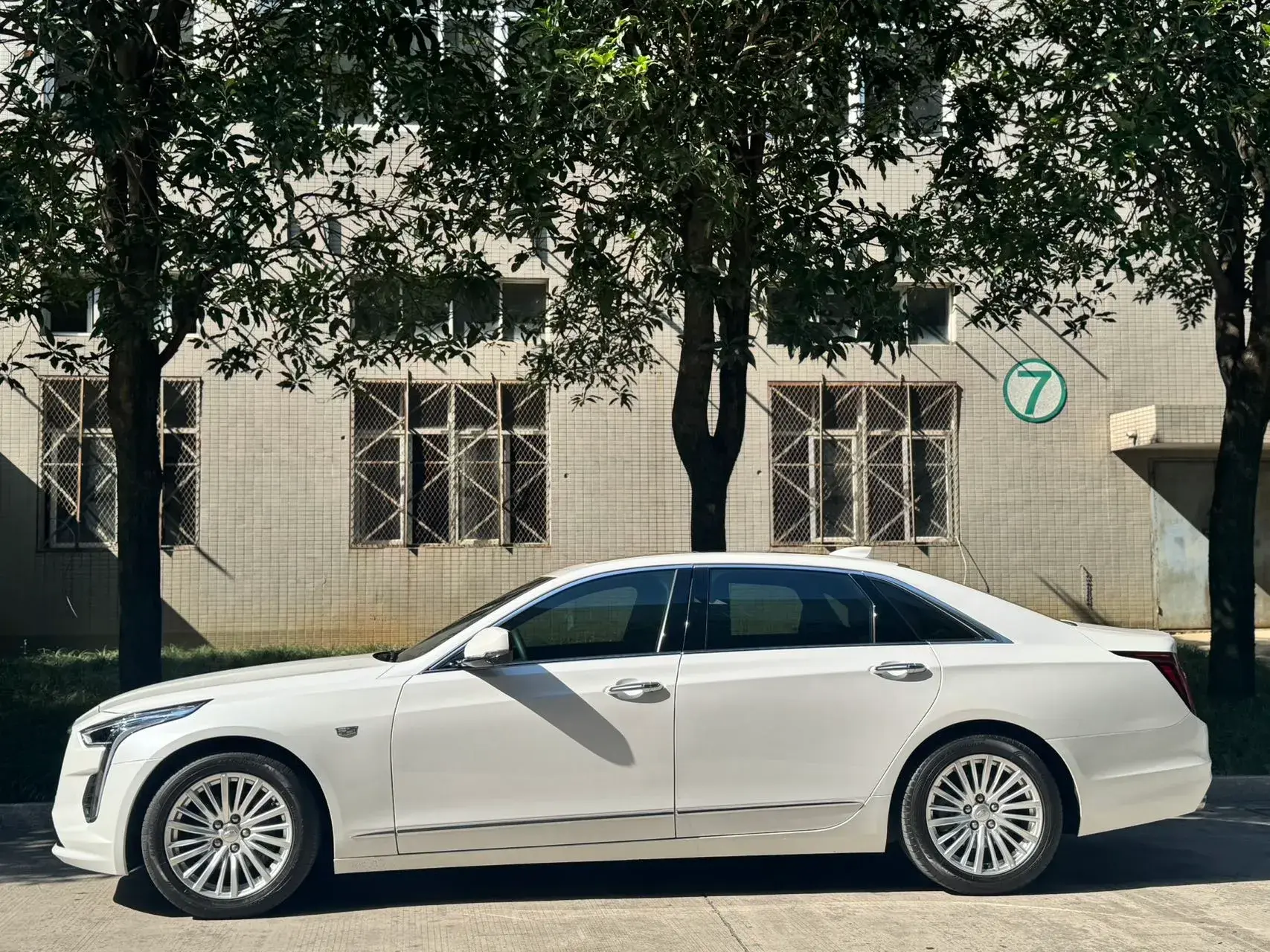 2022 CADILLAC CT6 thumbnail 3