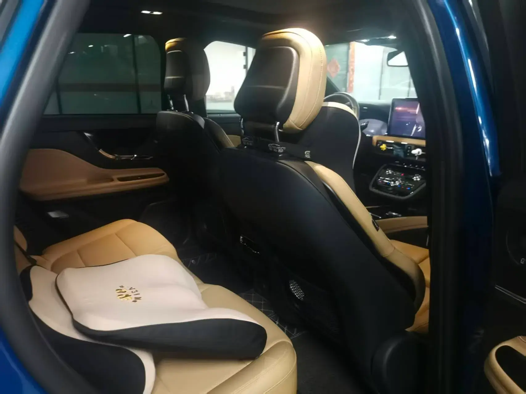 2020 LINCOLN CORSAIR thumbnail 4