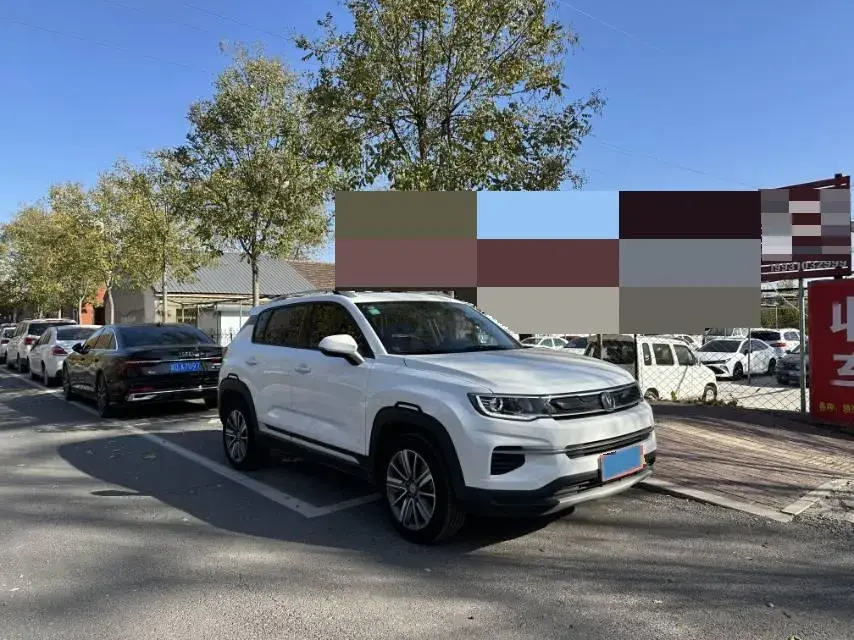 2019 CHANGAN CS35 thumbnail 3