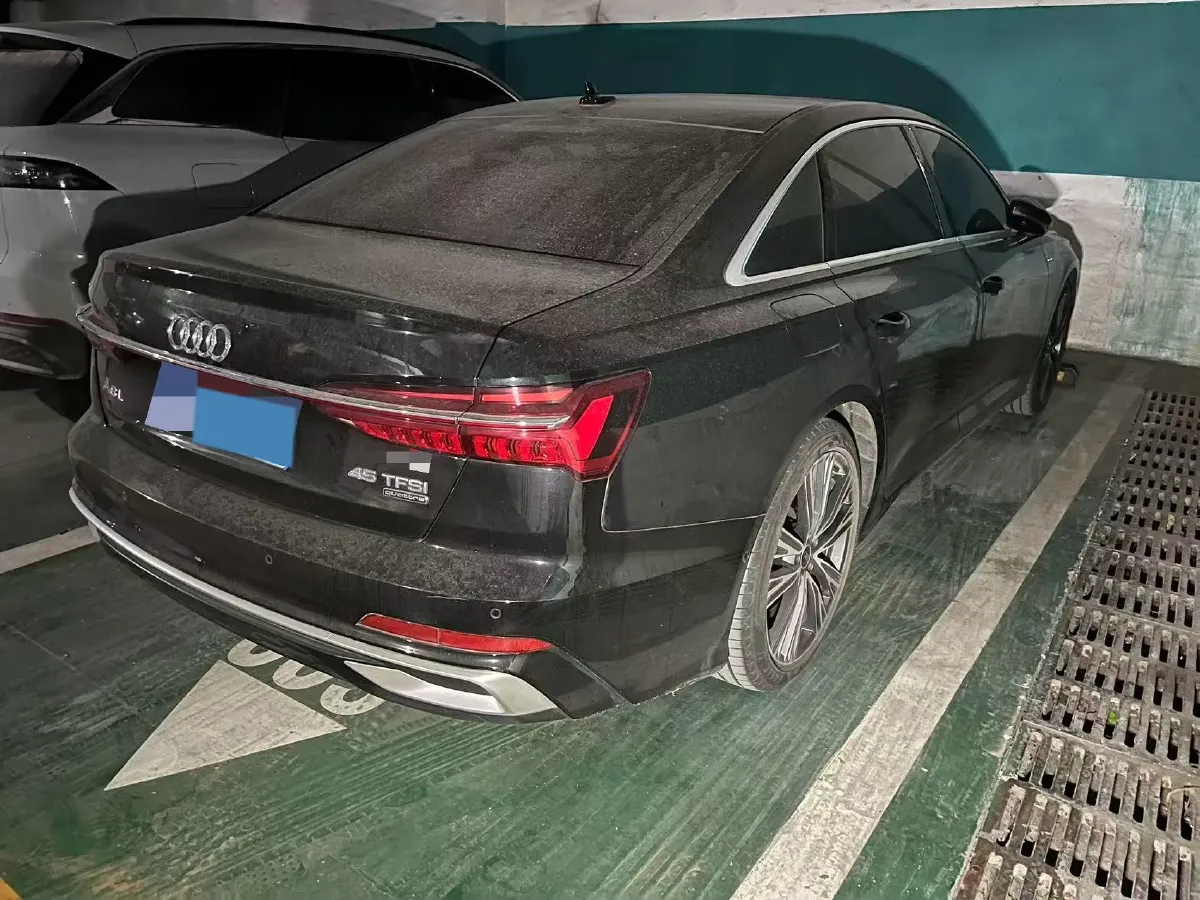 2023 Audi A6L 2.0T 245HP L4 7DCT,autocango,china used car exporter,china ev exporter,chinese used car exporter,chinese used ev exporter