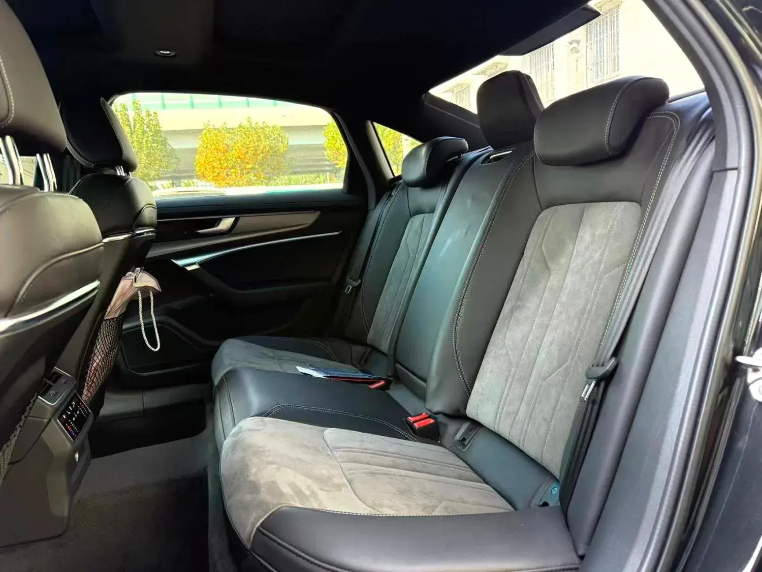 2021 AUDI A6L thumbnail 3