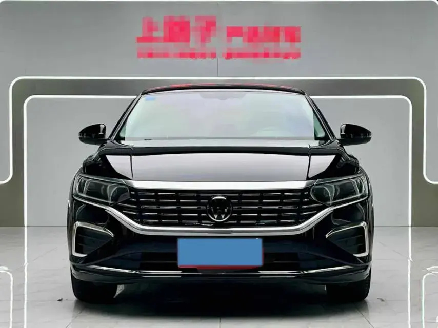 2024 VOLKSWAGEN PASSAT thumbnail 2